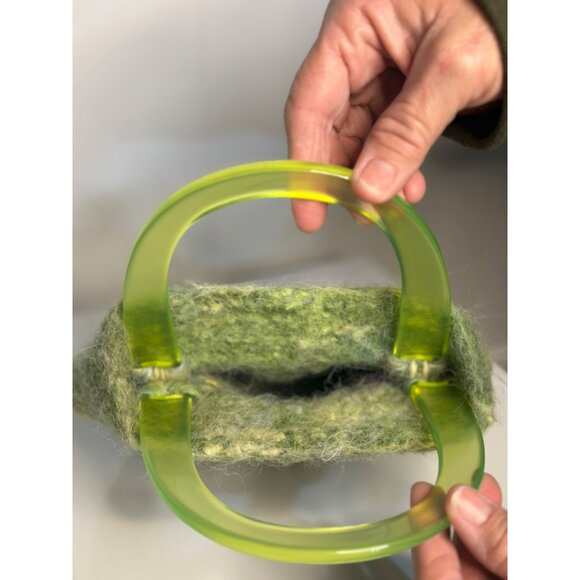 Handcrafted Green Wool Felt Handbag Y2K 2000s Butterfly Accent & Plastic Handles - Picture 7 of 7